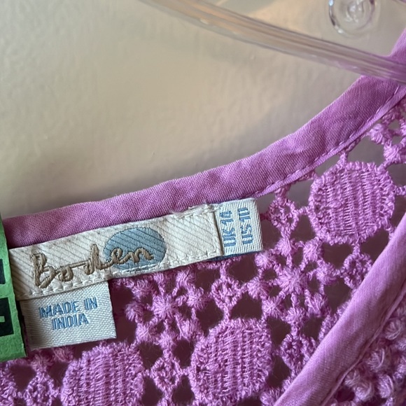 Boden The perfect top for summer dress up or dress down. - Picture 4 of 7